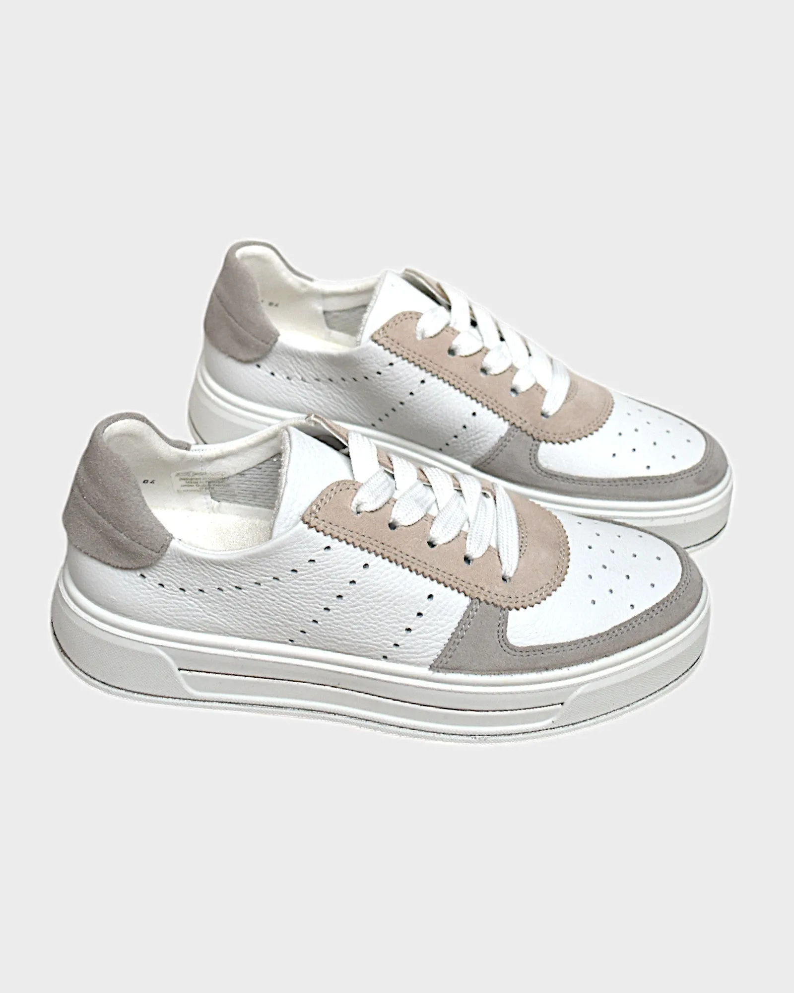 Ara 04H Size 6 only