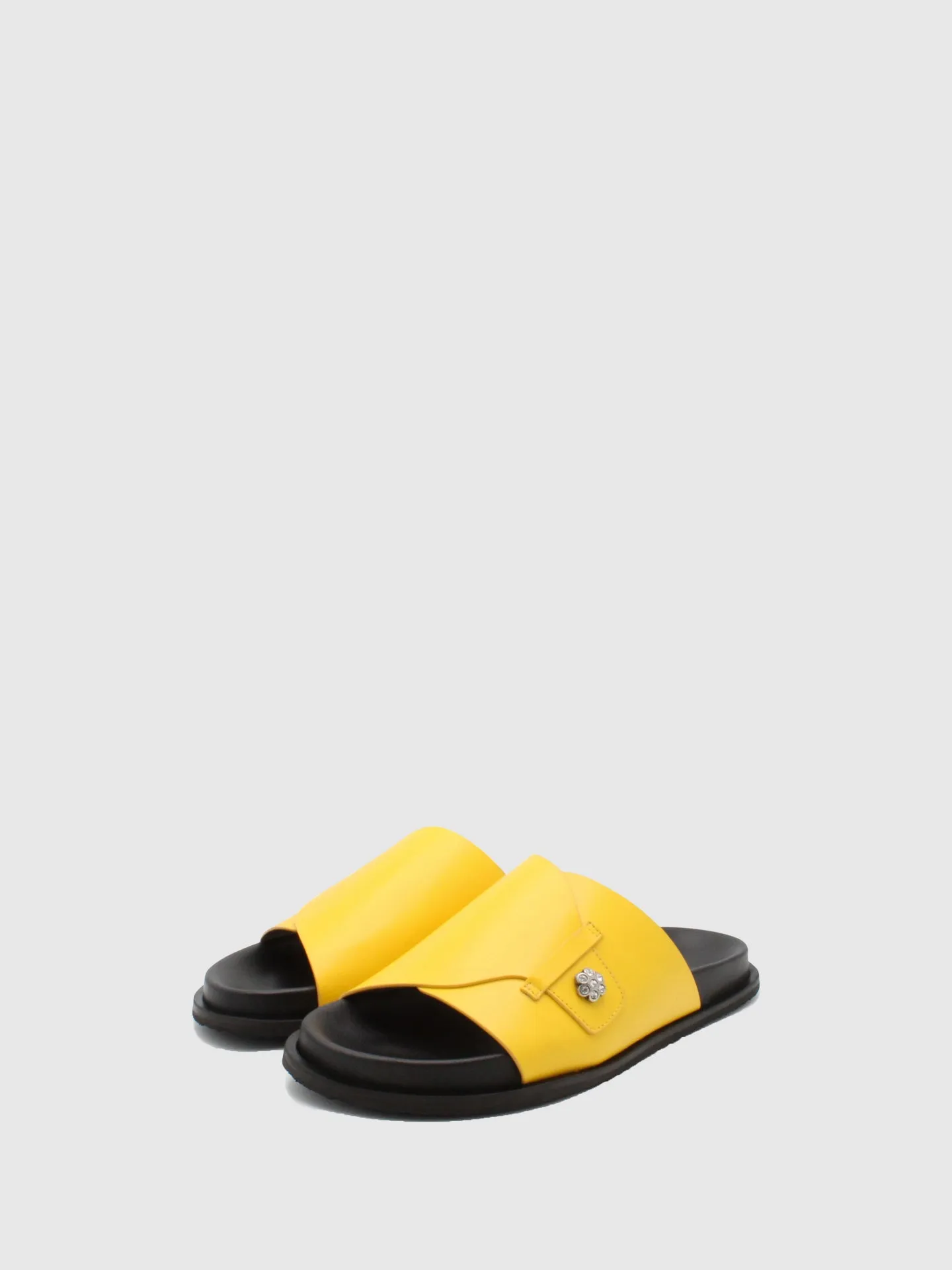 Buckle Mules Camlia Yellow/Black