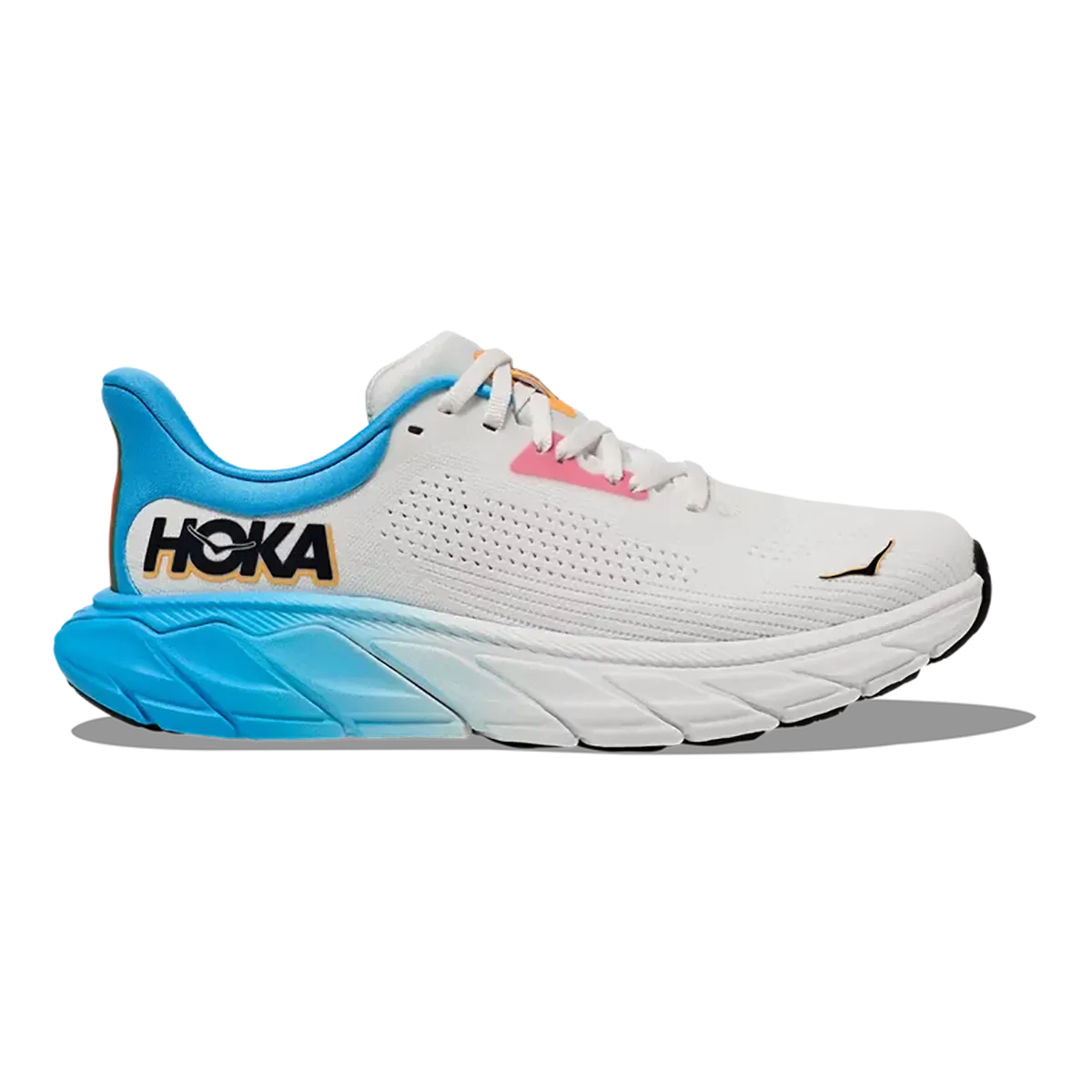 Hoka Arahi 7 - Blanc de Blanc - Swim Day