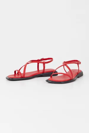 IZZY CRISS CROSS SANDAL