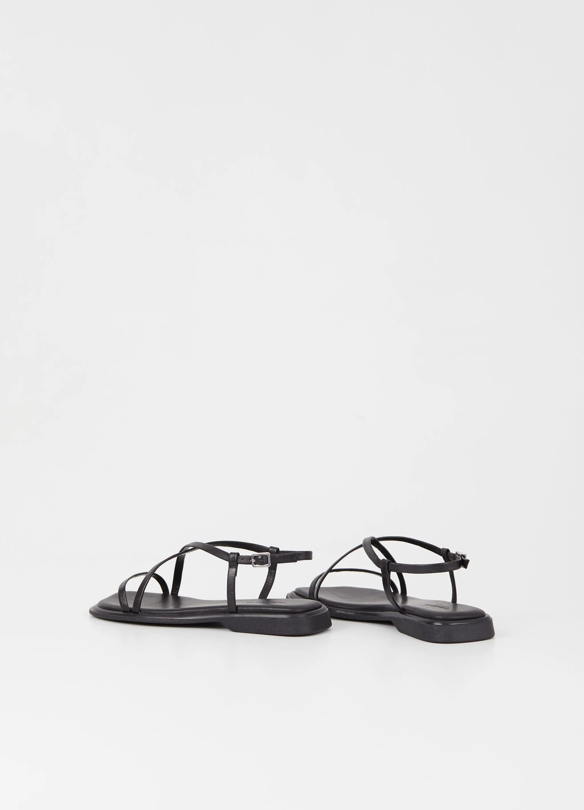 IZZY CRISS CROSS  SANDAL