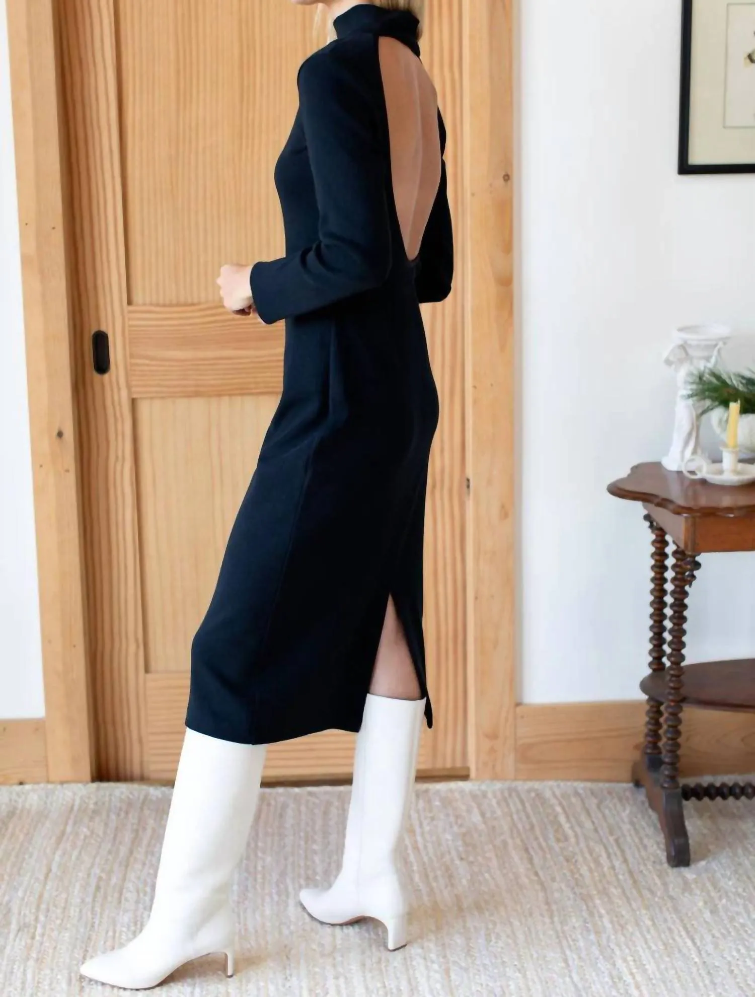 Lou Walking Boot In White