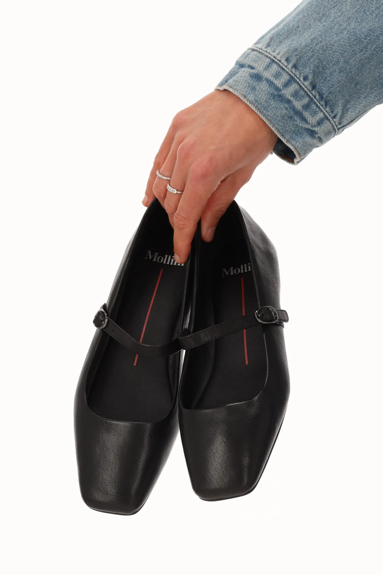 Mollini Tokena Black Leather Flats