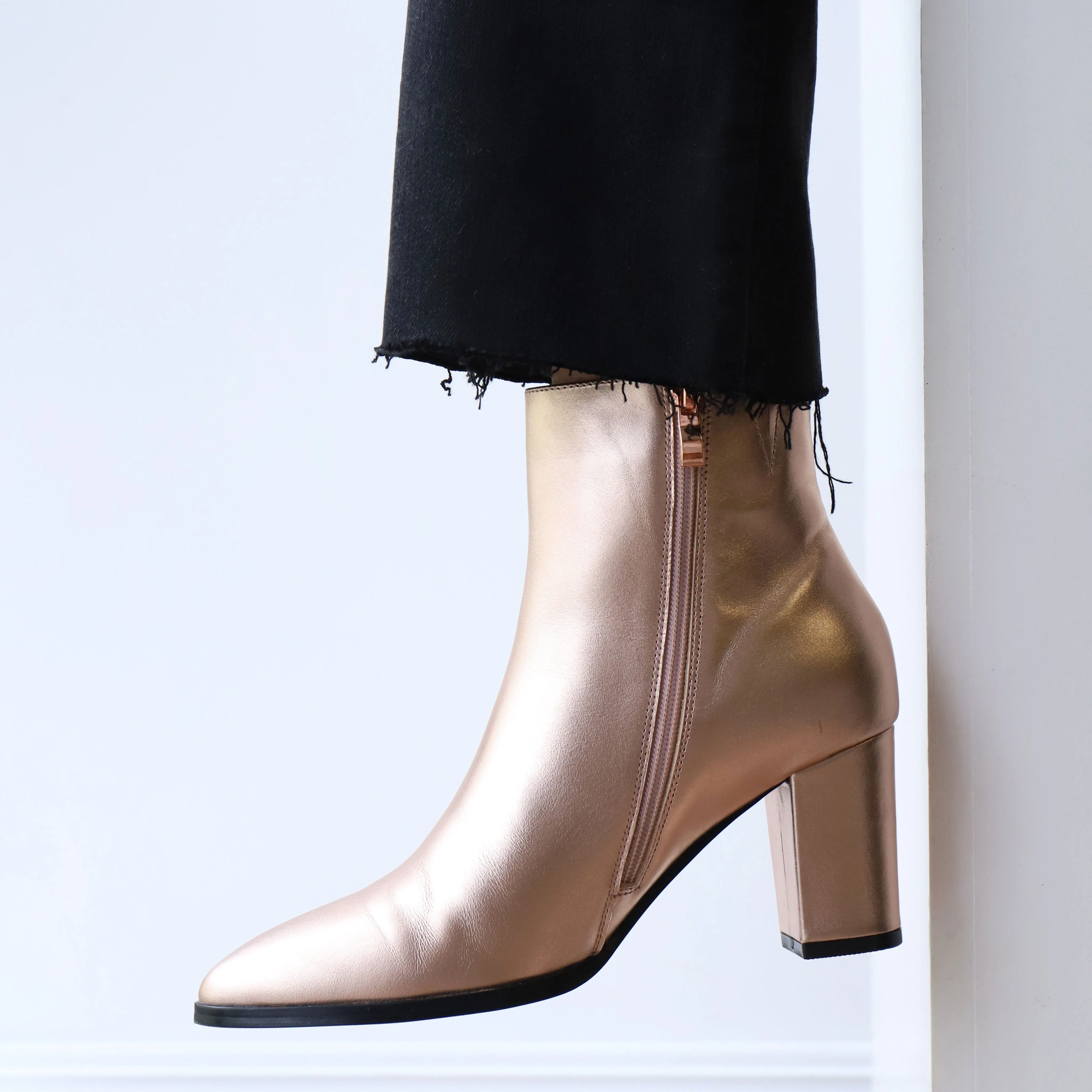 RUBY-B Rose Gold