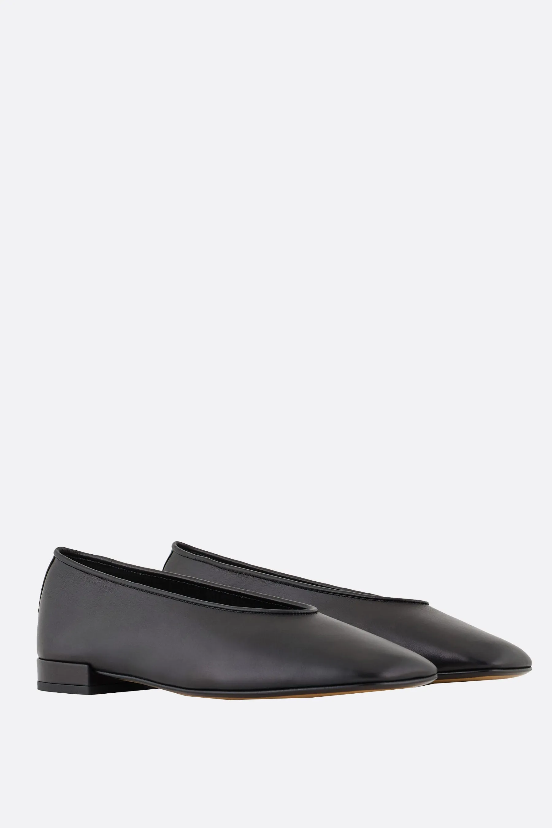 smooth leather ballerinas
