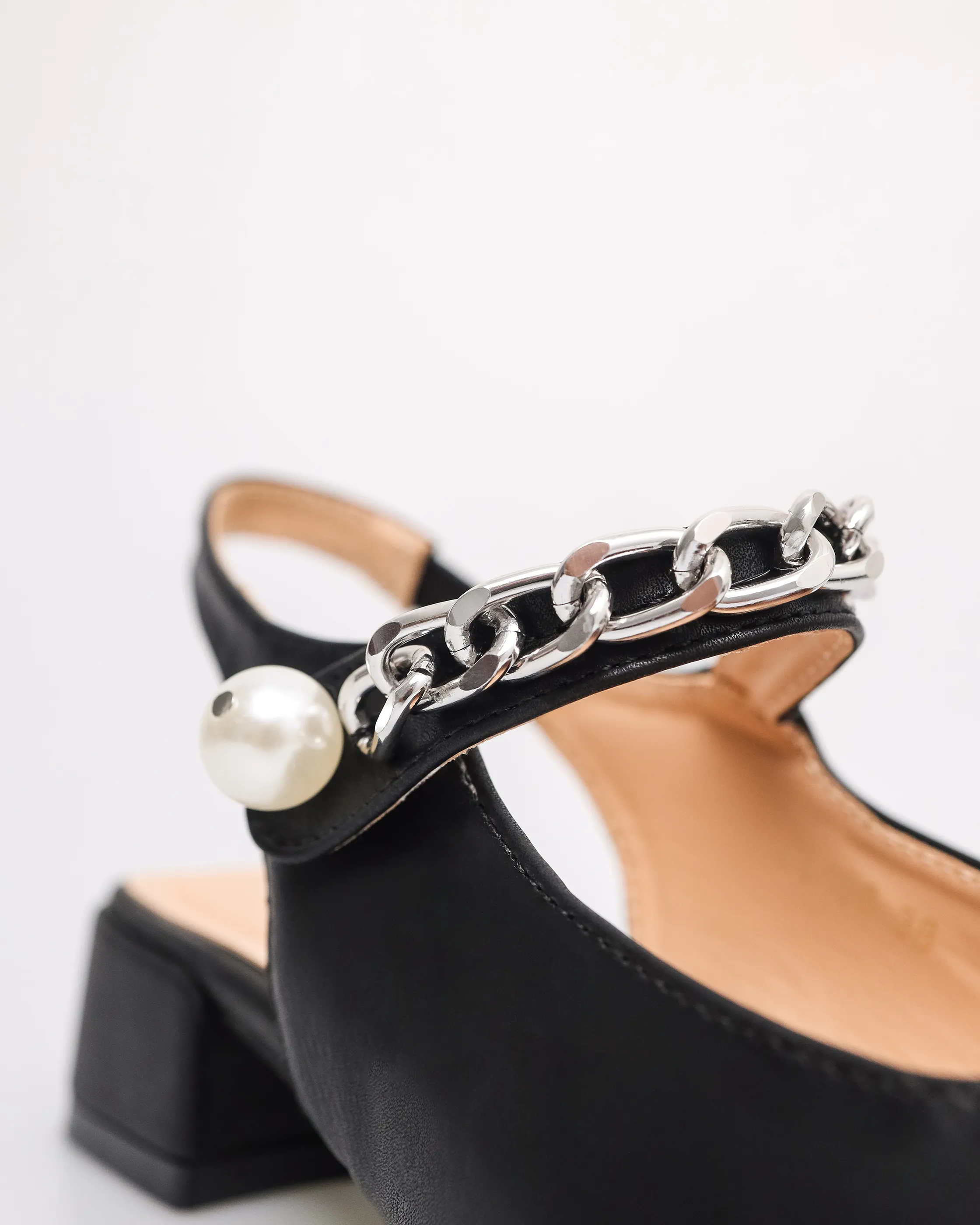 Tomaz FL088 Ladies Ballerina Chain Heels