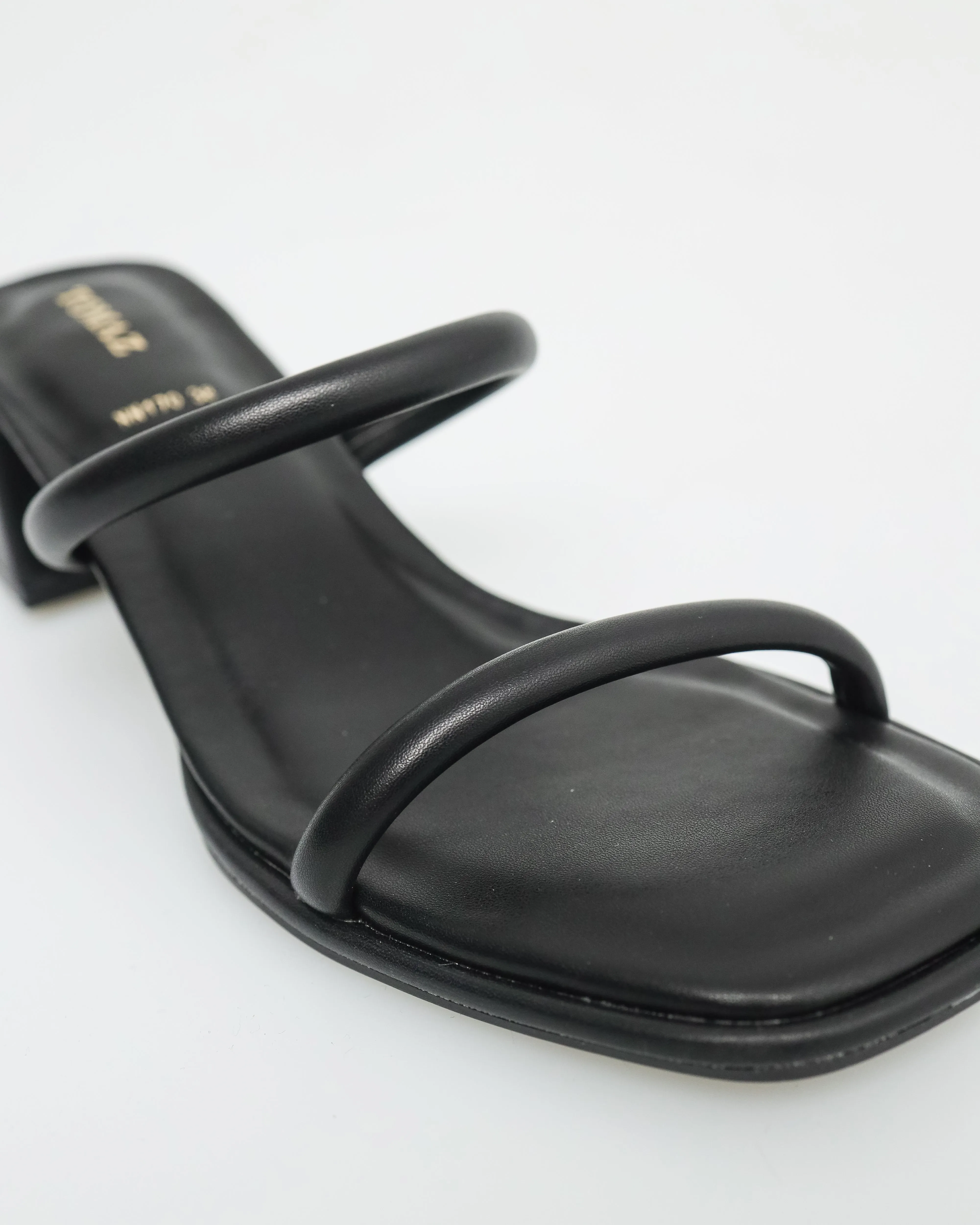 Tomaz NN170 Ladies Slim Strap Low Heels
