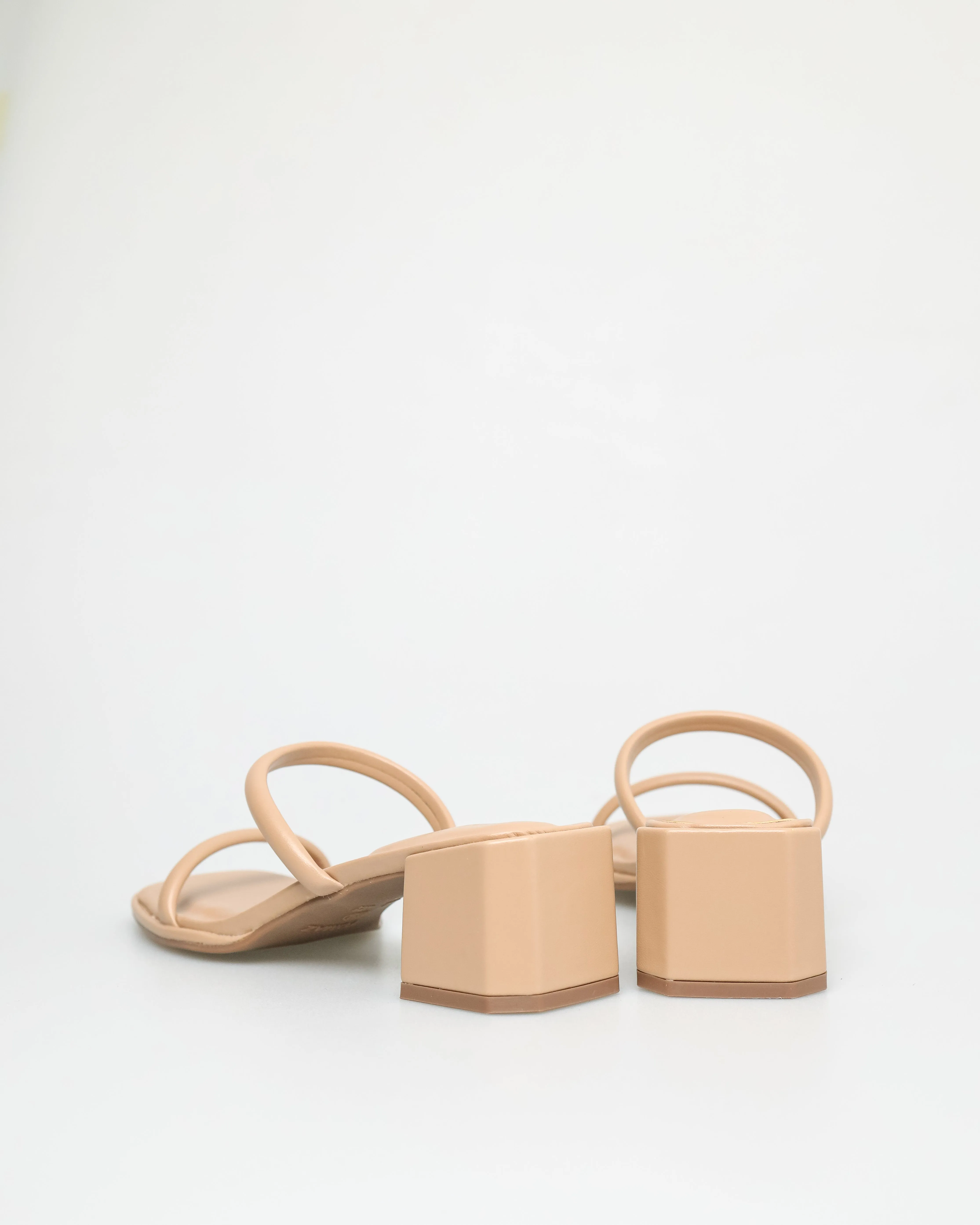 Tomaz NN170 Ladies Slim Strap Low Heels