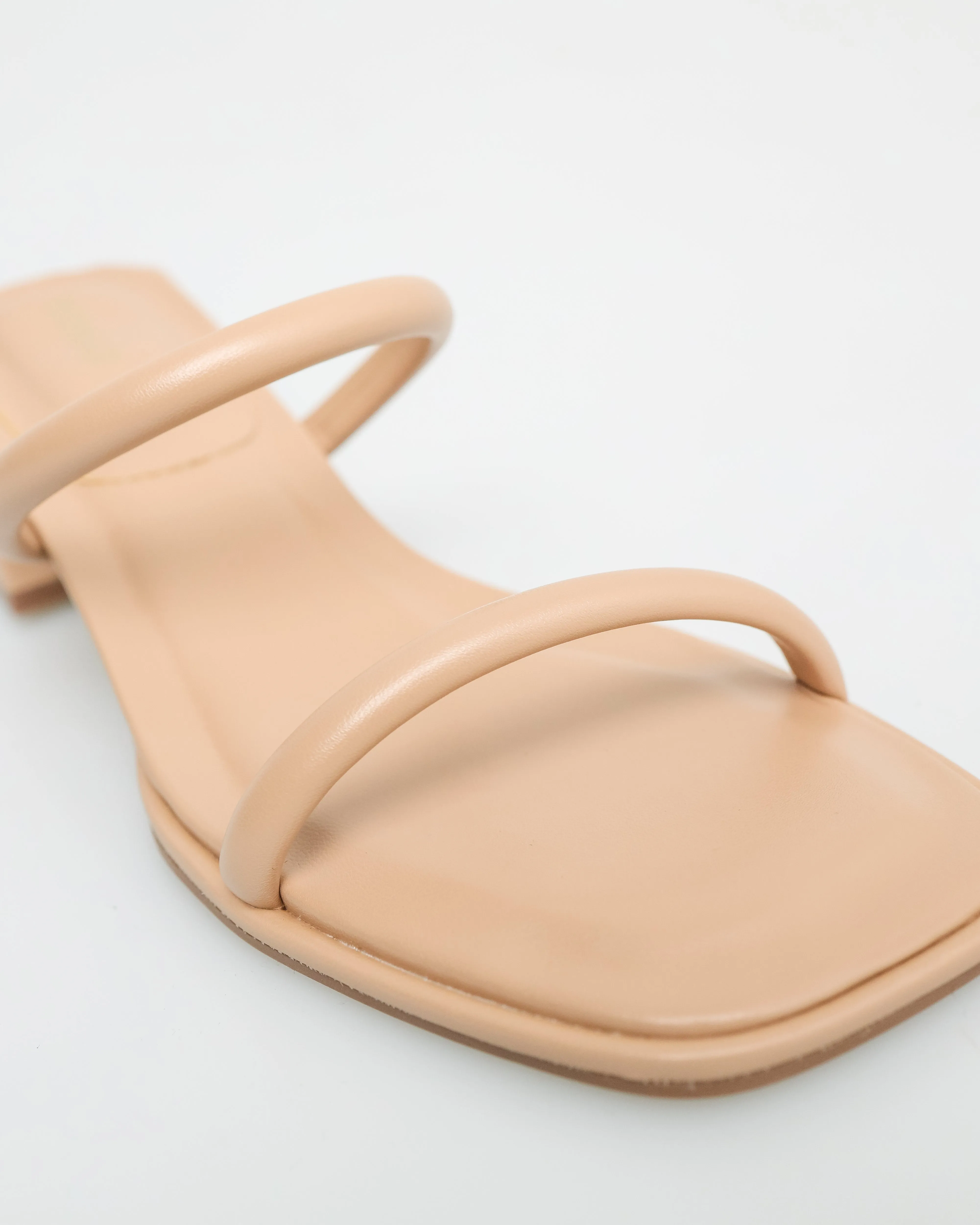 Tomaz NN170 Ladies Slim Strap Low Heels