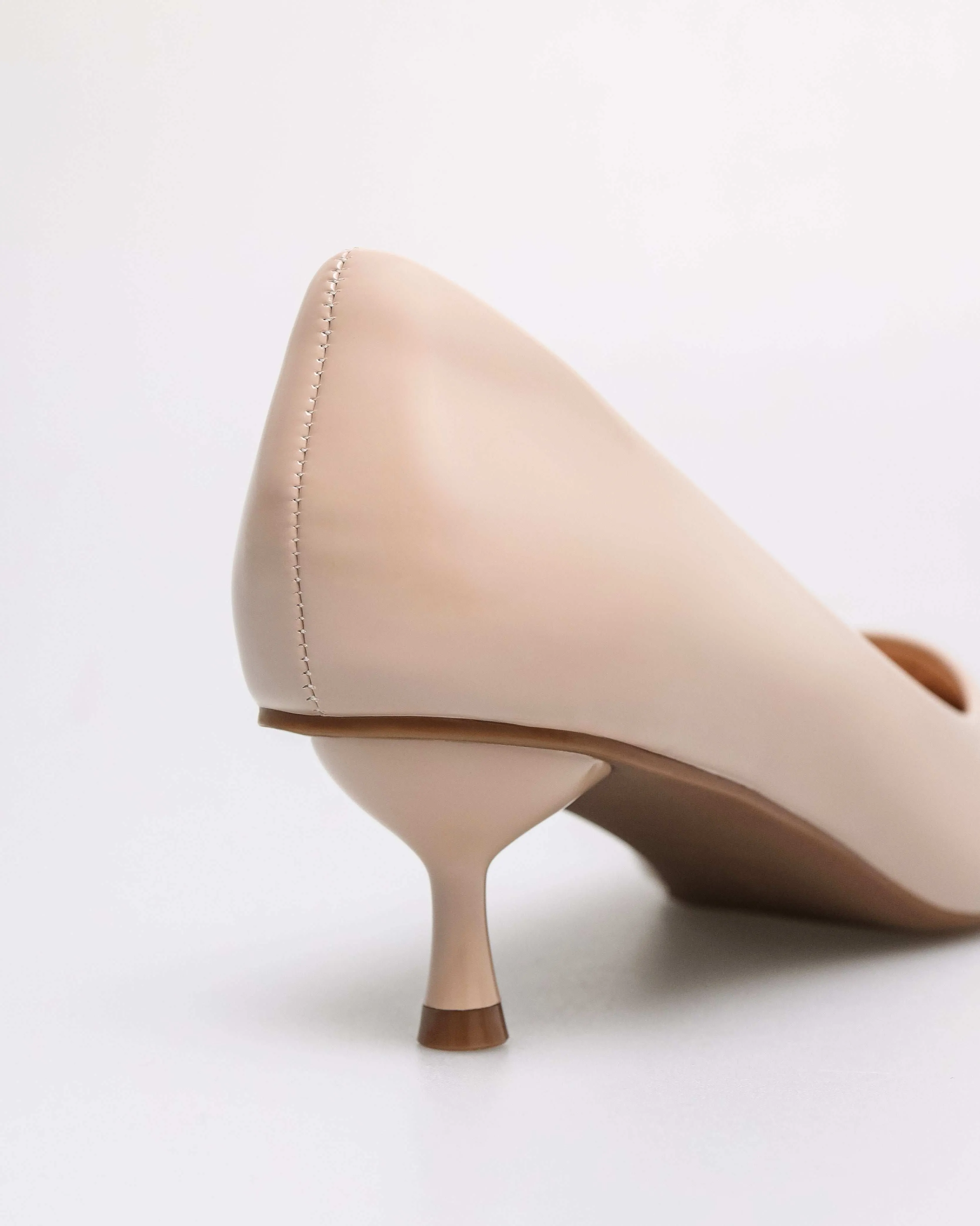 Tomaz NN351 Ladies Pointy Heels