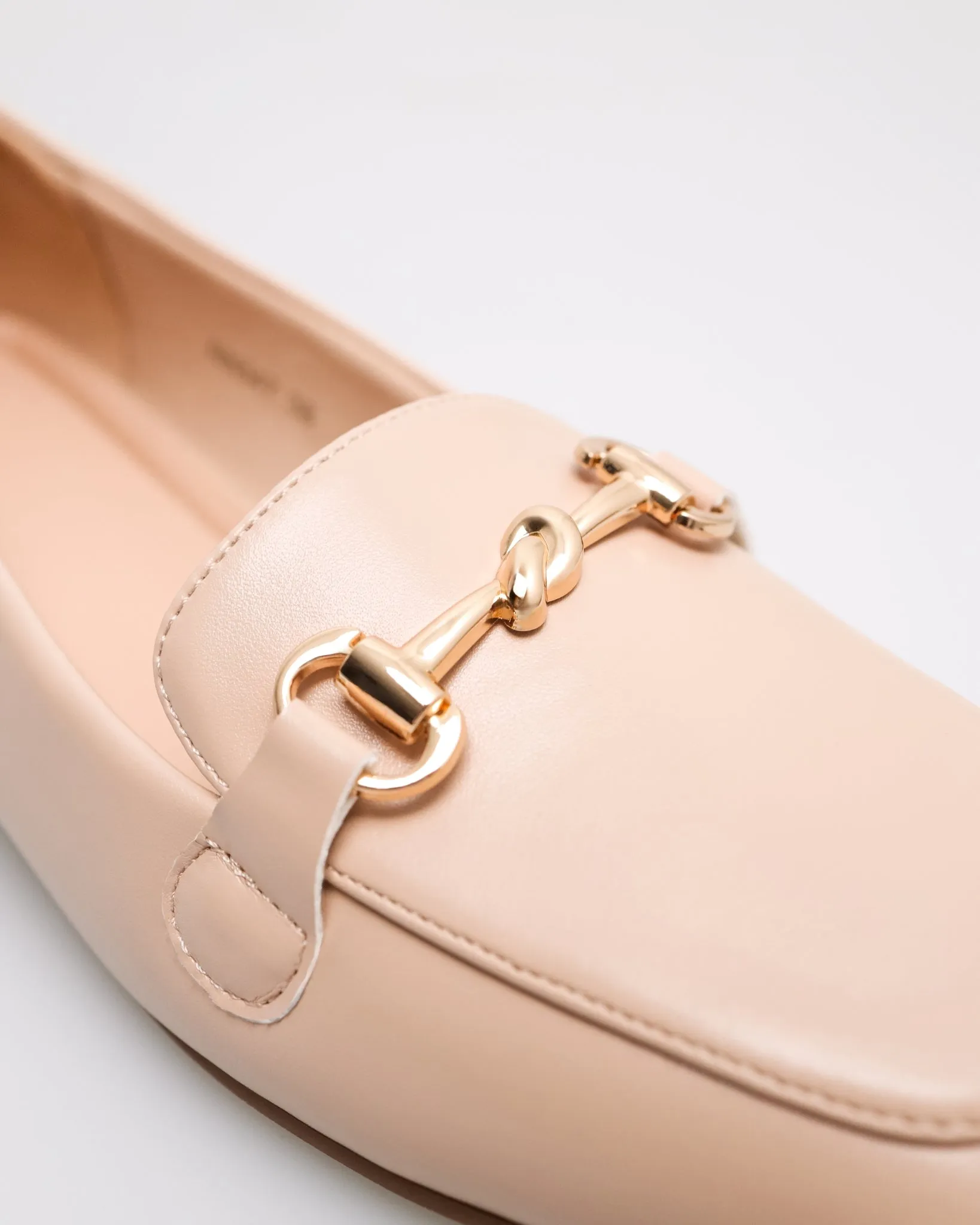 Tomaz NN547 Ladies Twist Horsebit Low Heels