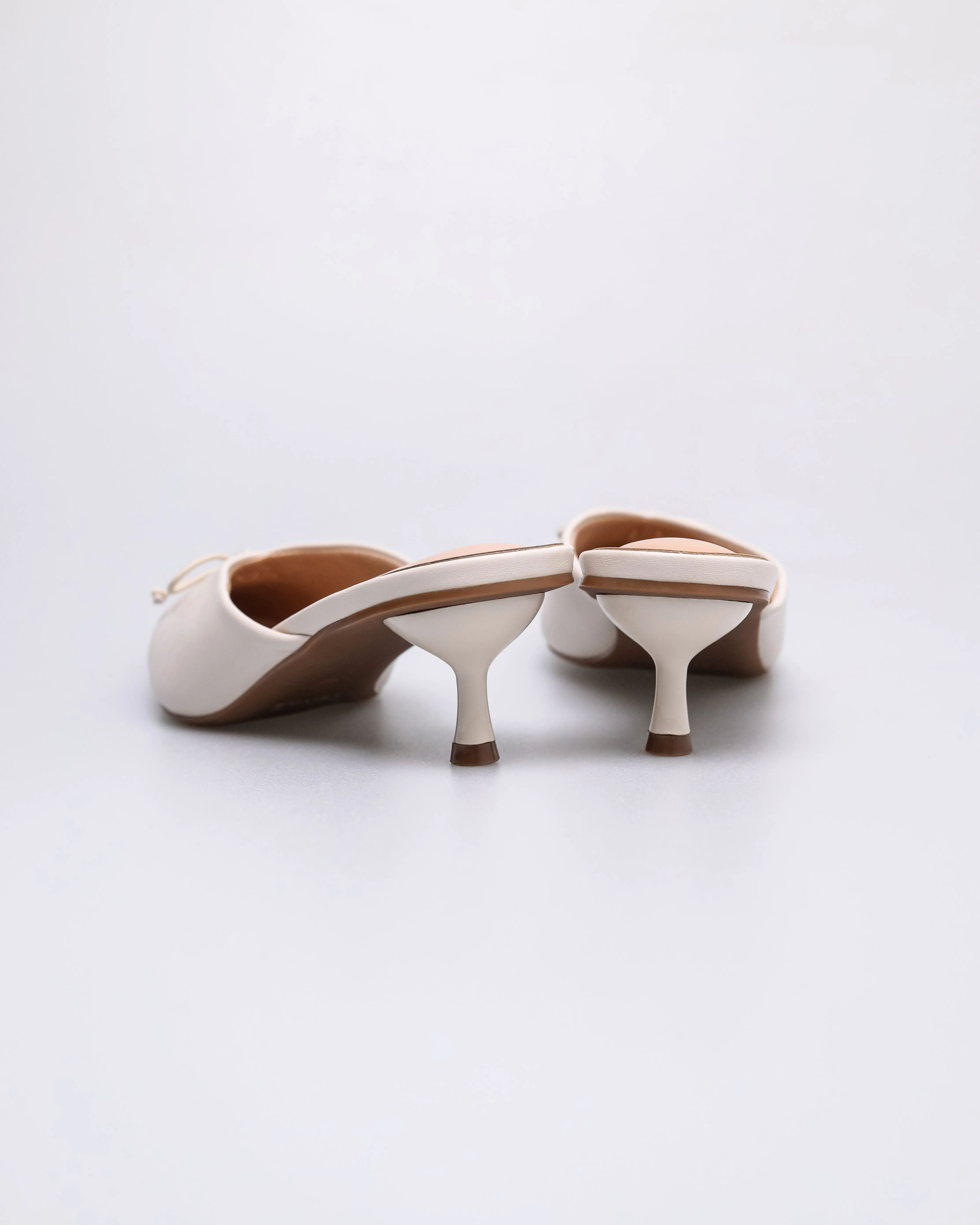 Tomaz NN582 Ladies Bow Heels