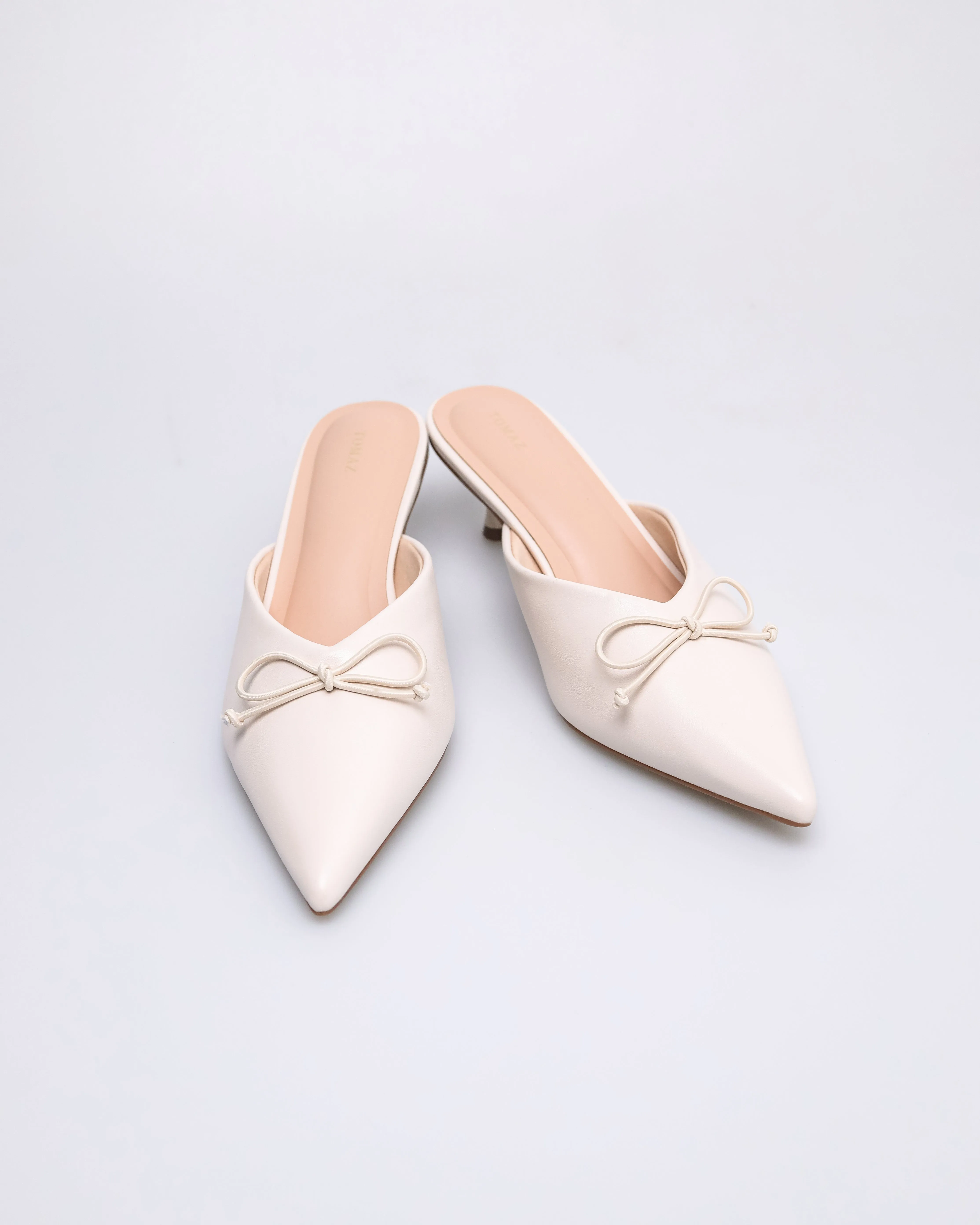 Tomaz NN582 Ladies Bow Heels