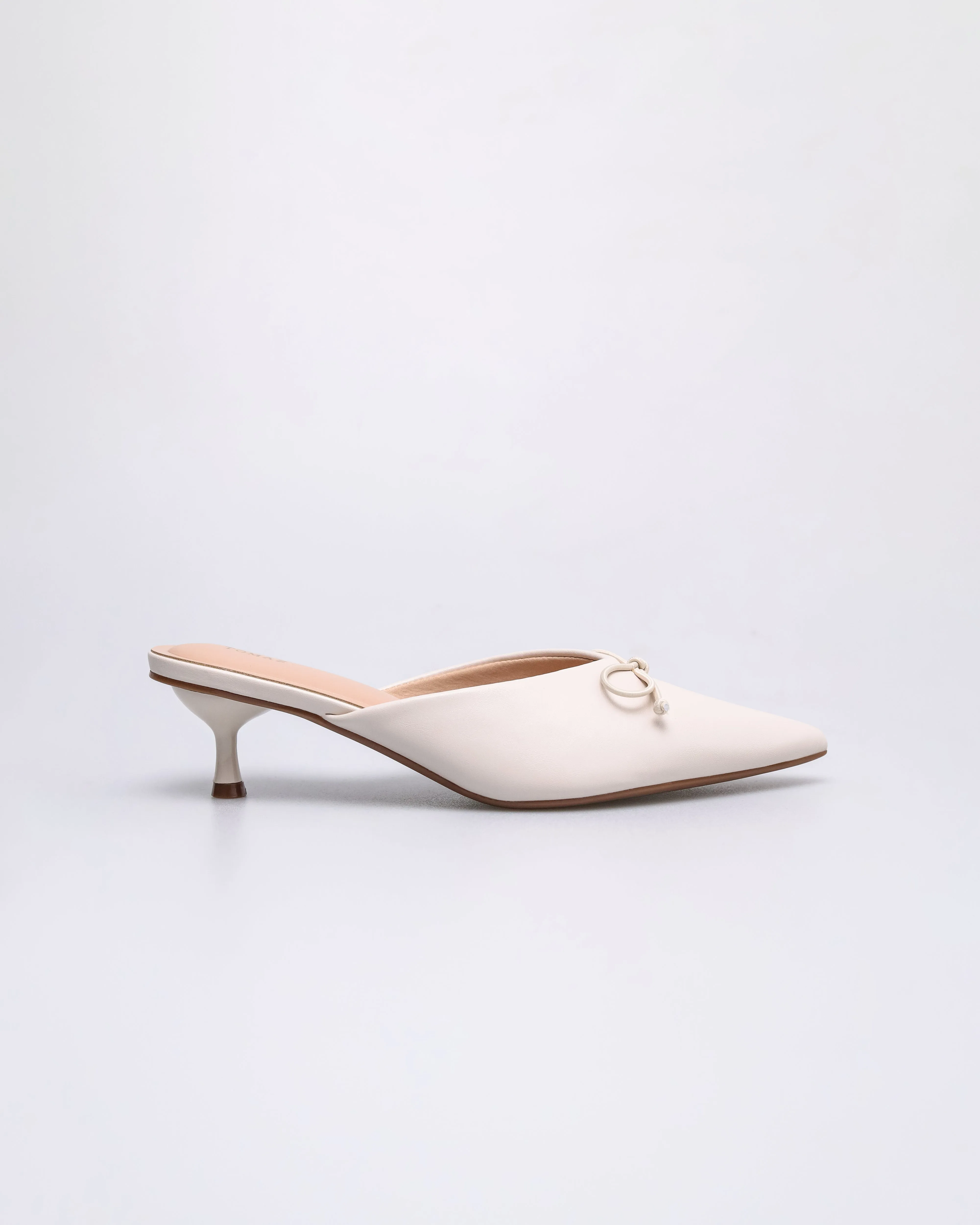 Tomaz NN582 Ladies Bow Heels