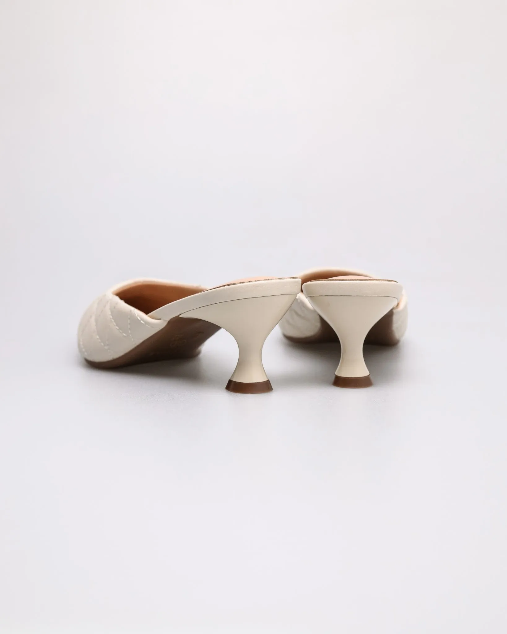 Tomaz NN583 Ladies Quilted Heels
