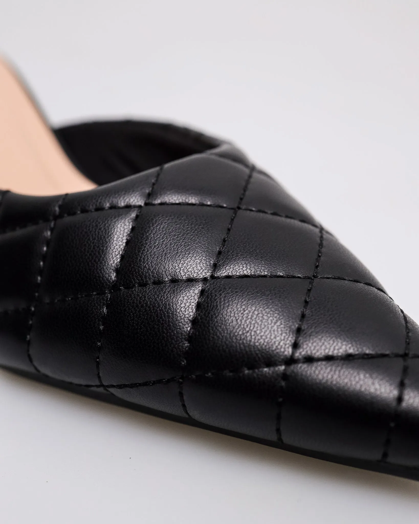 Tomaz NN583 Ladies Quilted Heels