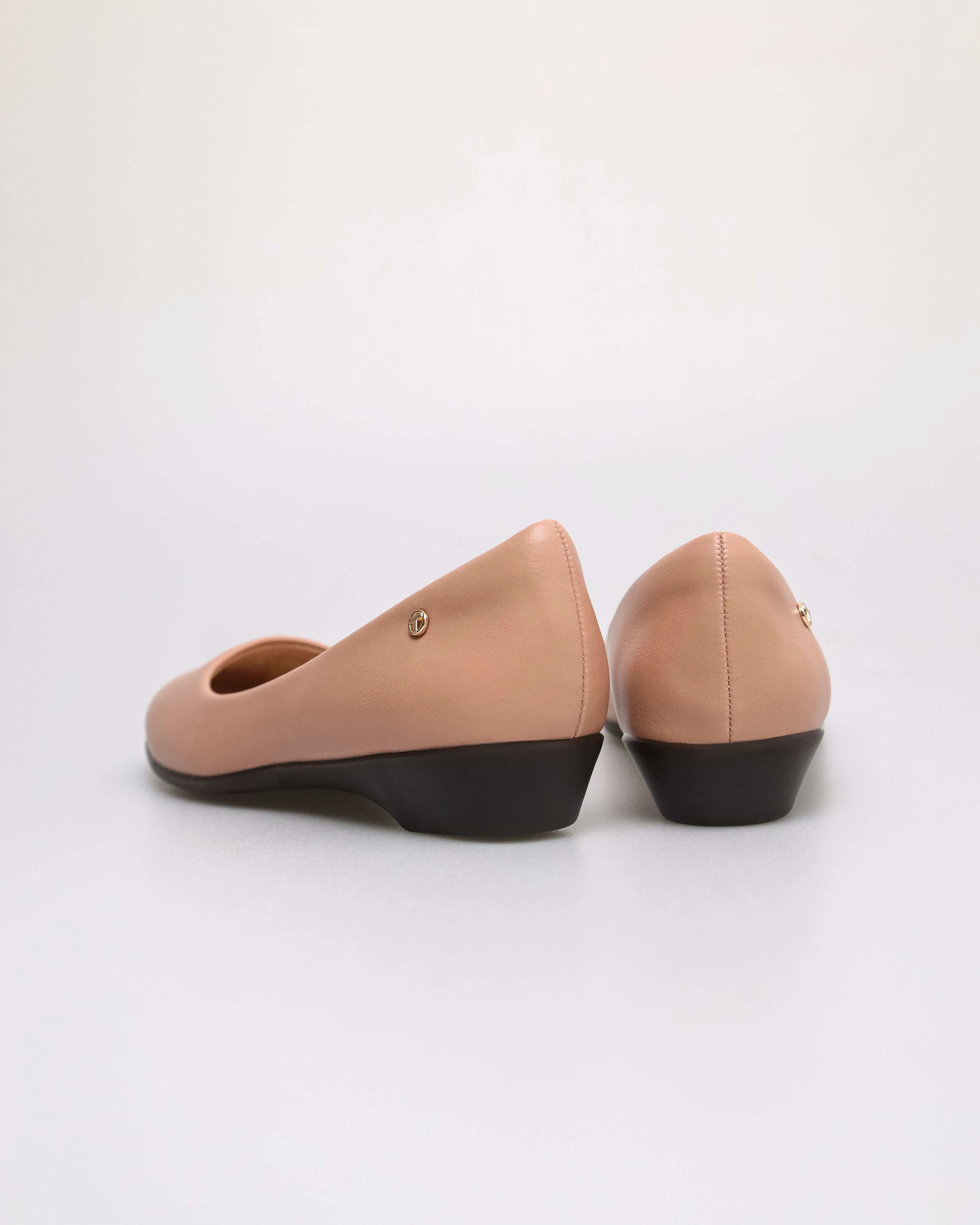 Tomaz NN605 Ladies Chic T-Button Heels