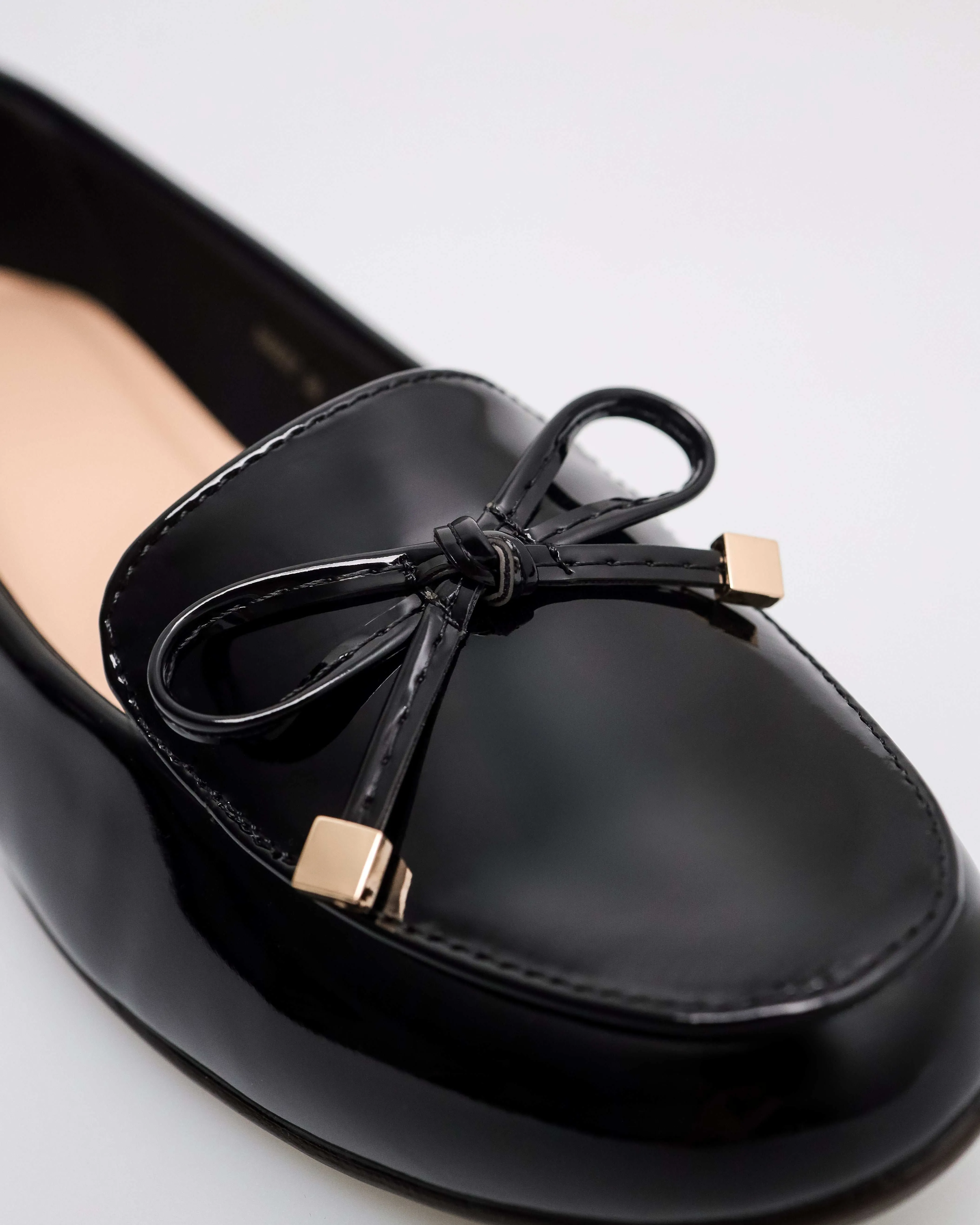 Tomaz NN607 Ladies Luxe Bow Heels