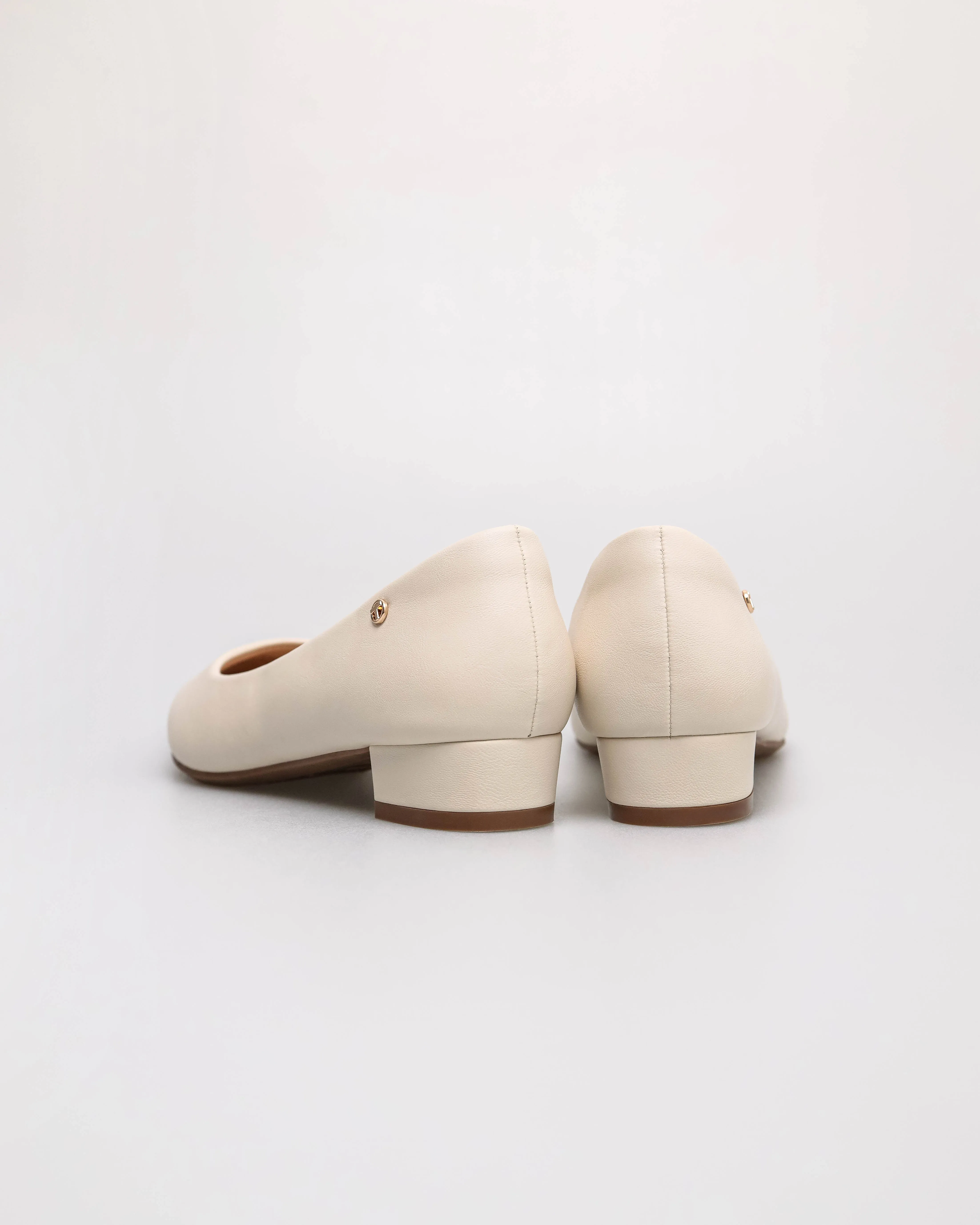 Tomaz NN617 Ladies Pointy  Heels