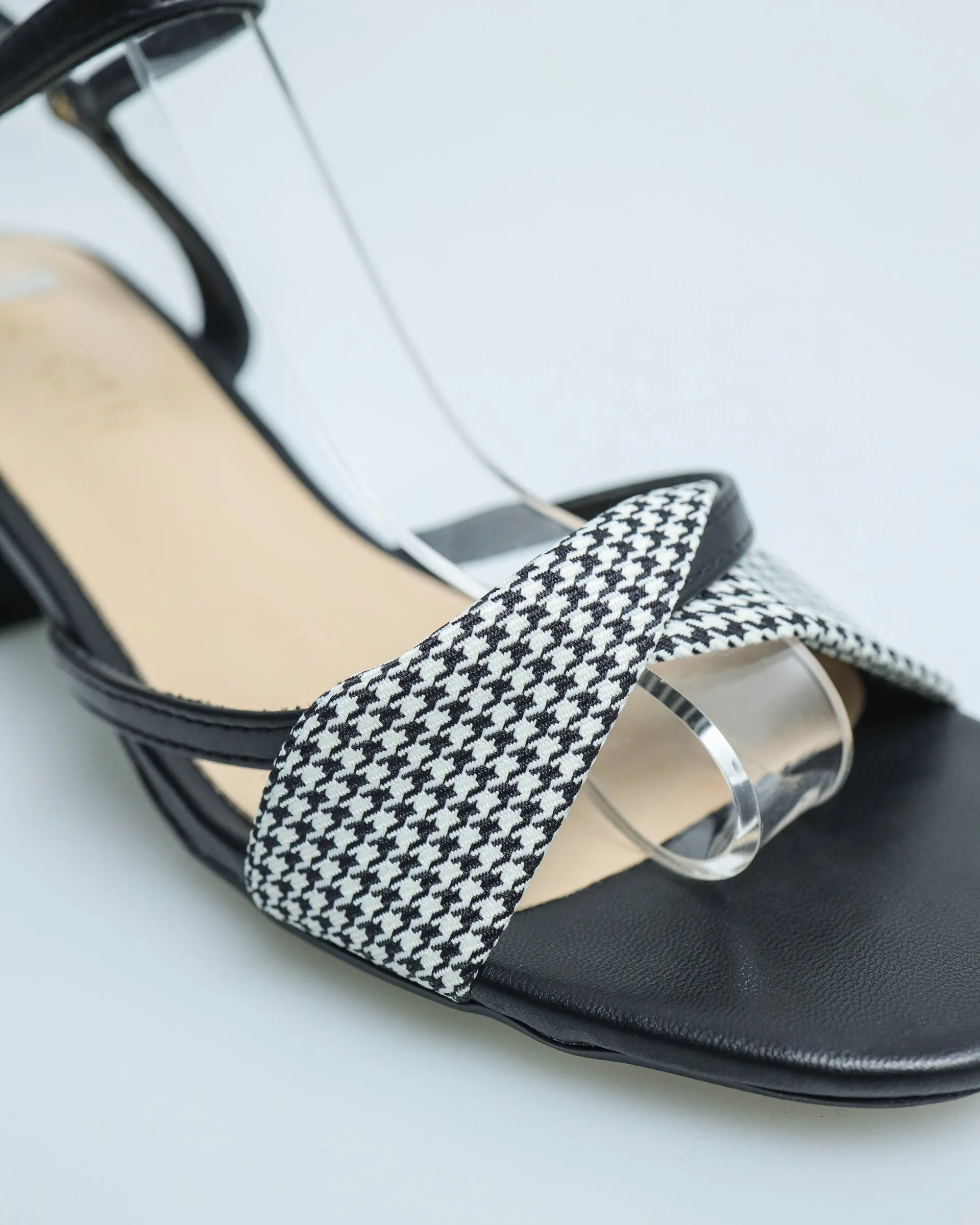 Tomaz YX108 Ladies Checkered Slingback Heels (Black)