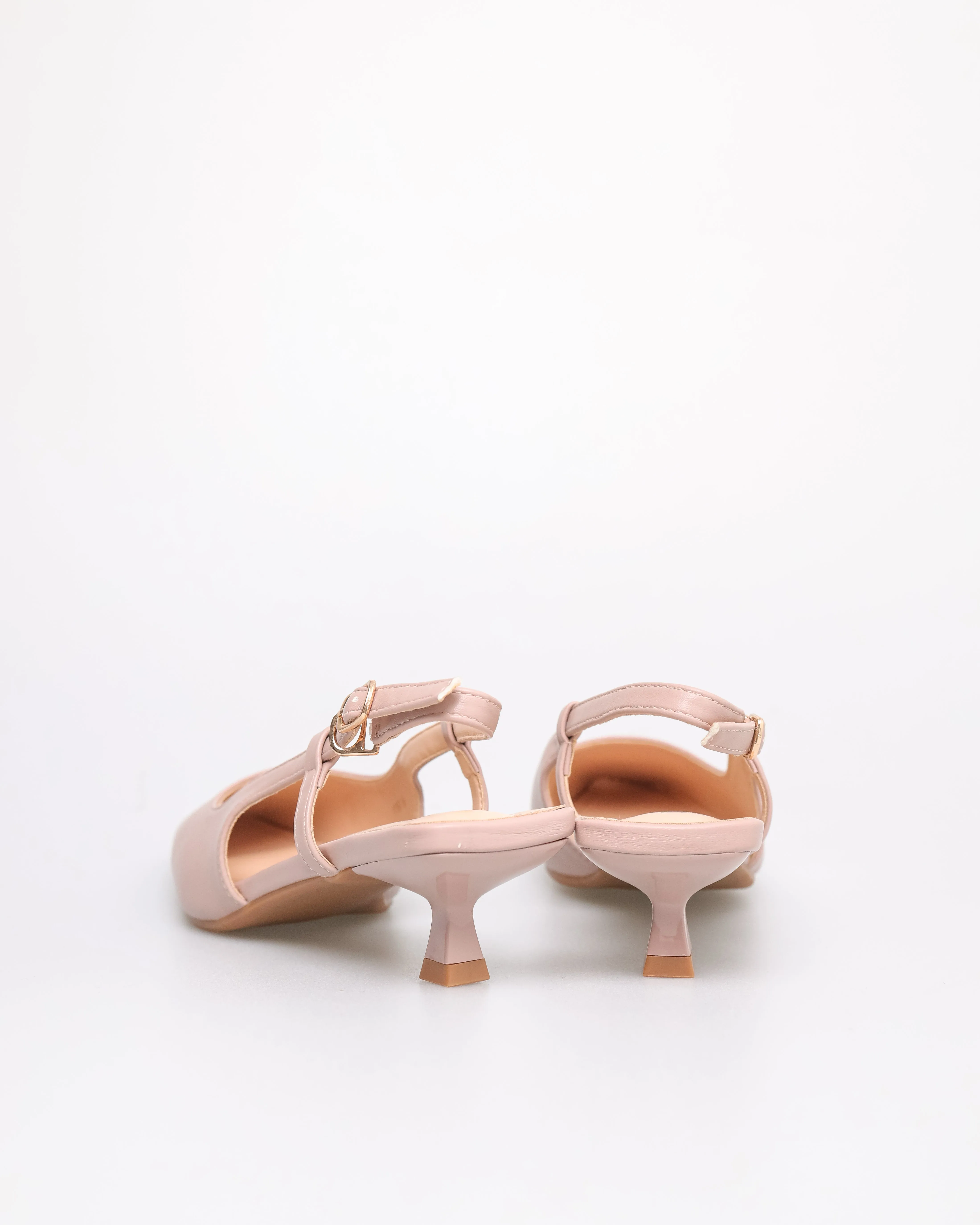 Tomaz YX167 Ladies Pointy Slingback Heels