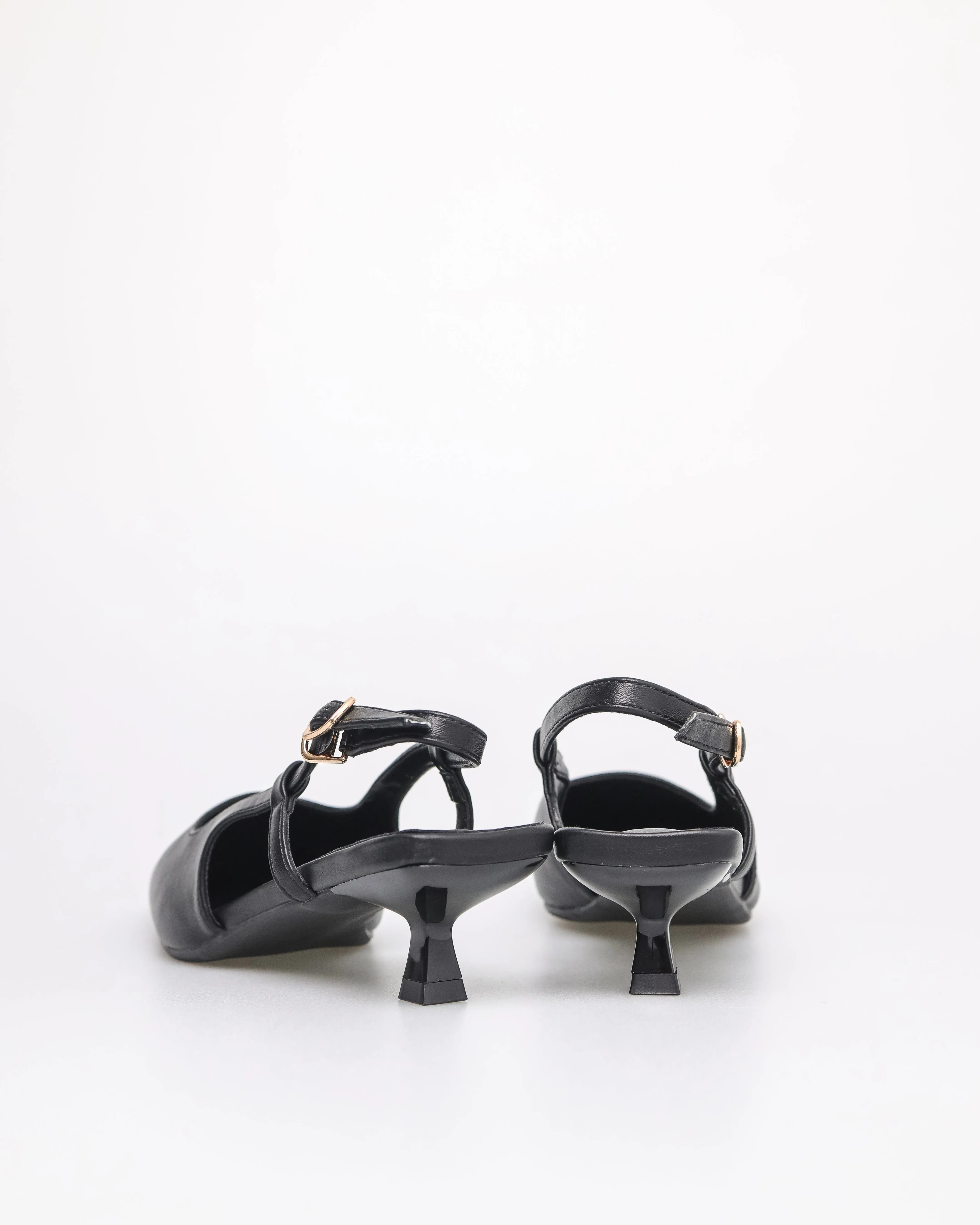 Tomaz YX167 Ladies Pointy Slingback Heels