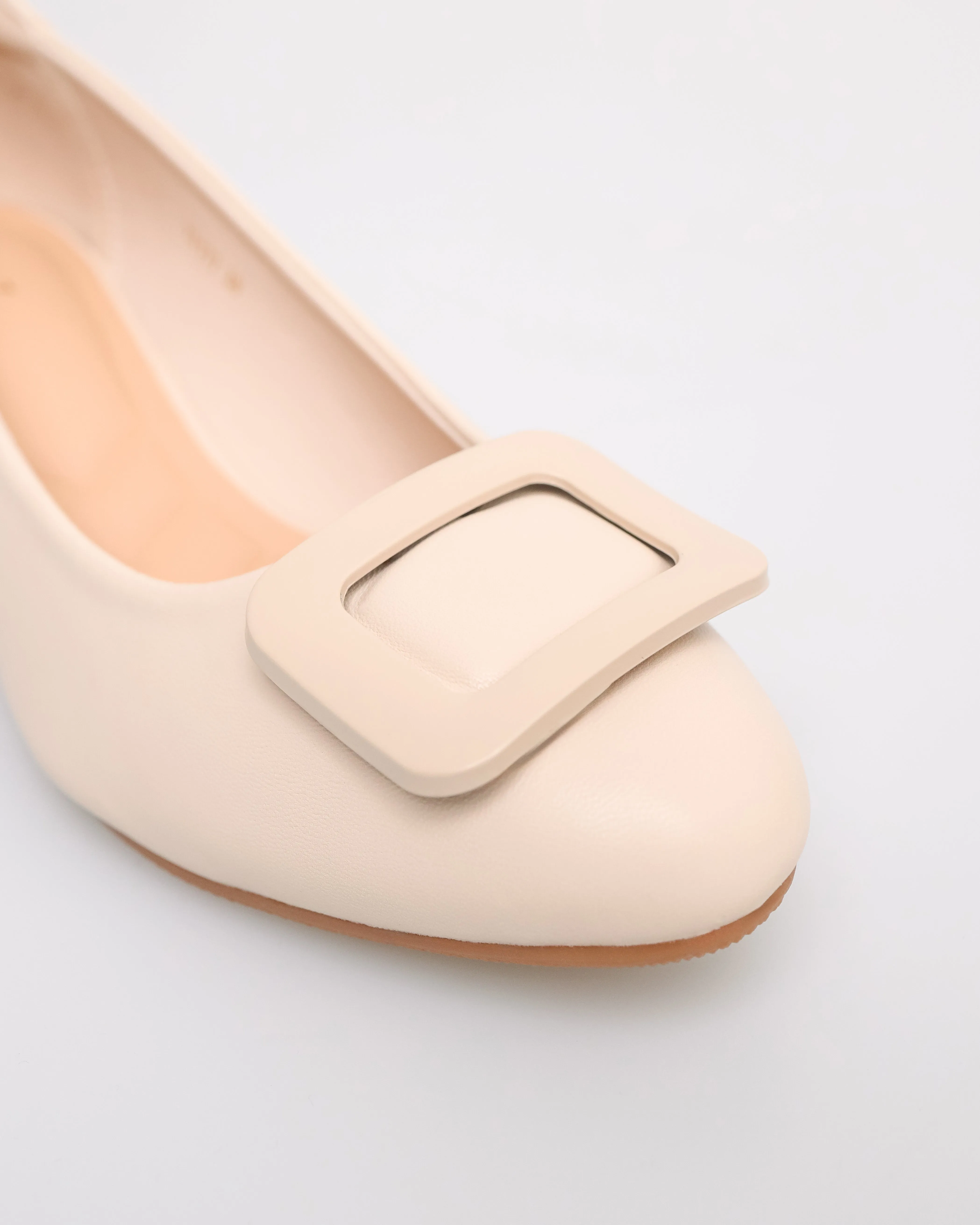 Tomaz YX177 Ladies Squared Buckle Heels