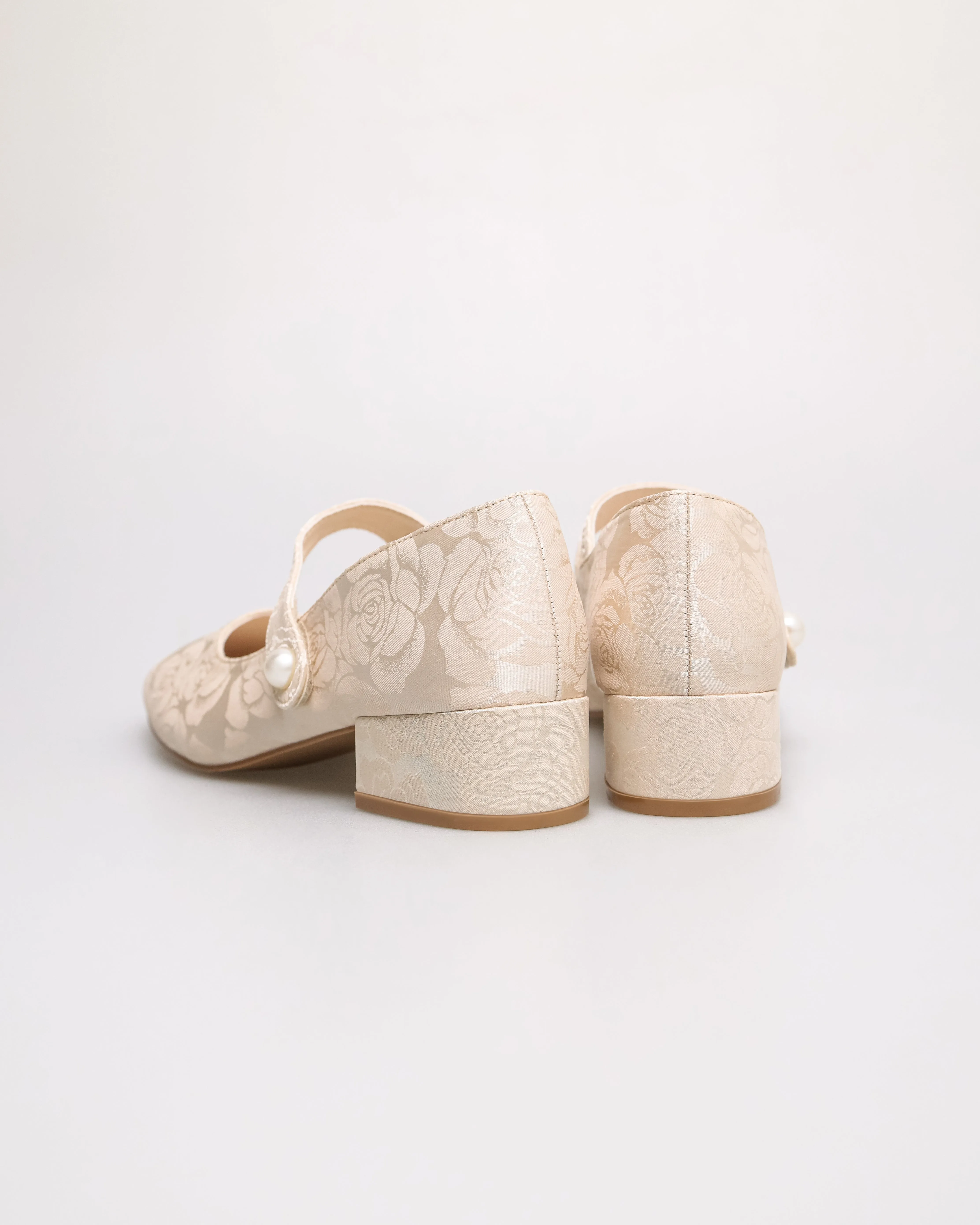 Tomaz YX214 Ladies Floral Elegance Mary Janes