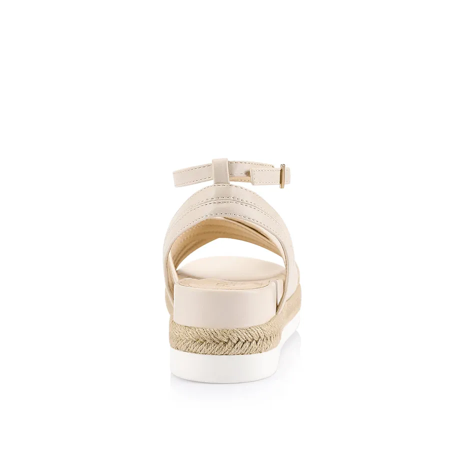 Verali Dezzie Footbed Sandals Bone Softee