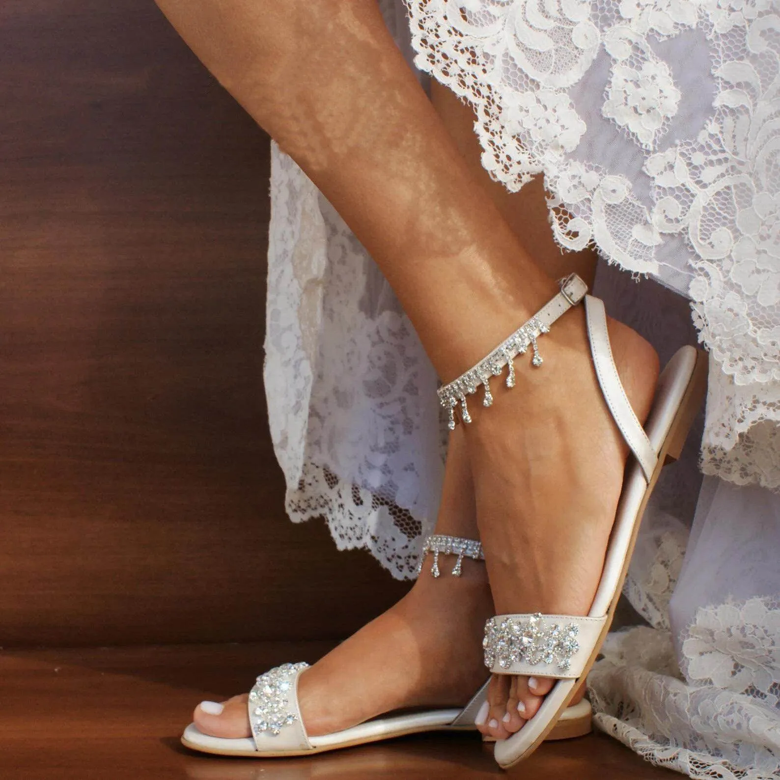 White Crystal  Round Flat Shoes Sandals 708749254657