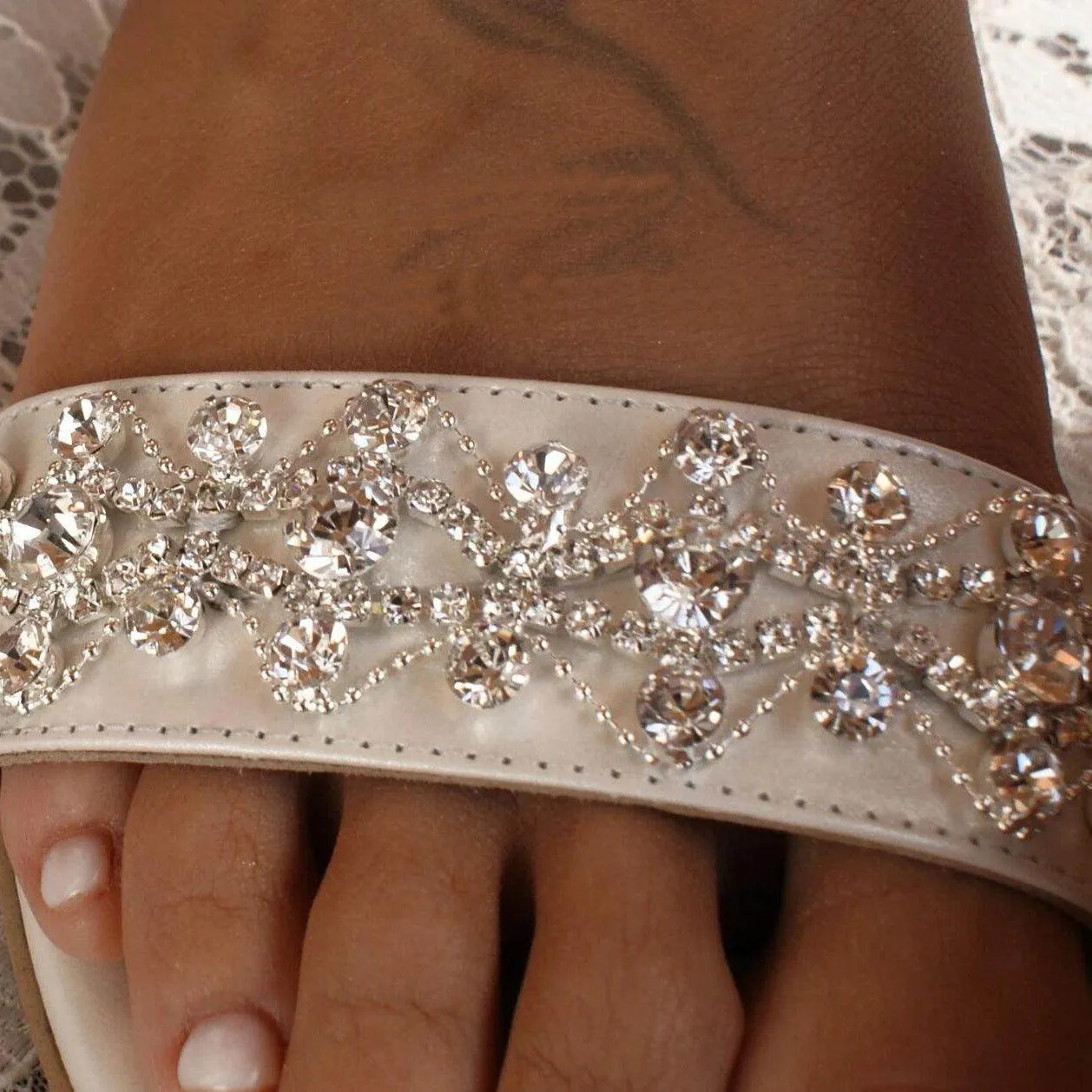 White Crystal  Round Flat Shoes Sandals 708749254657