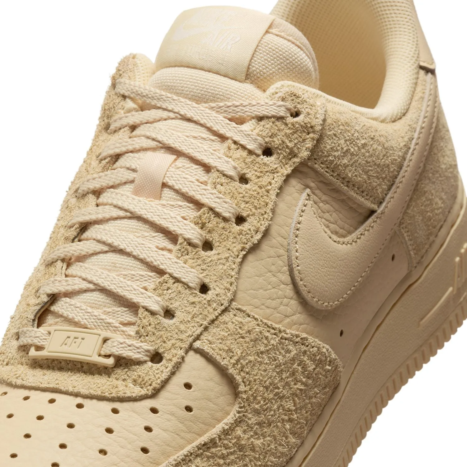 Wmns Air Force 1 '07 LX Pale Vanilla