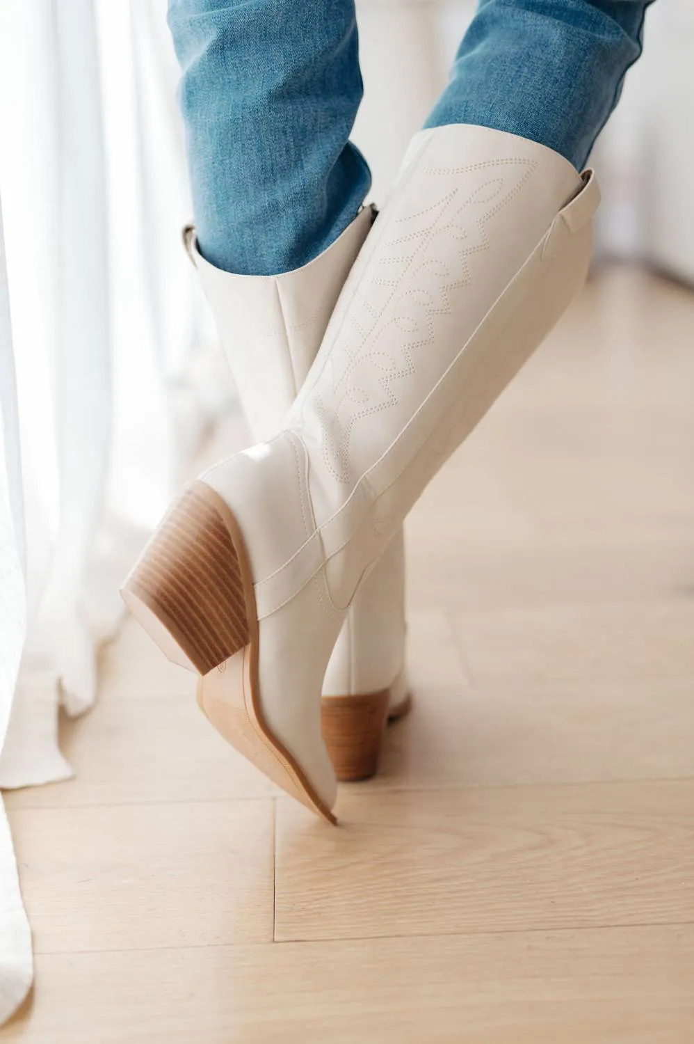 Women's Line Dancing Cowboy Boots In White