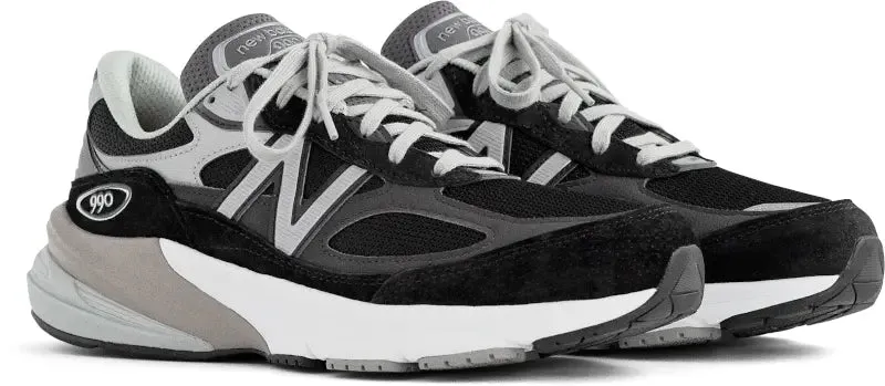 Women's New Balance 990v6  Performance, Comfort & Timeless Style