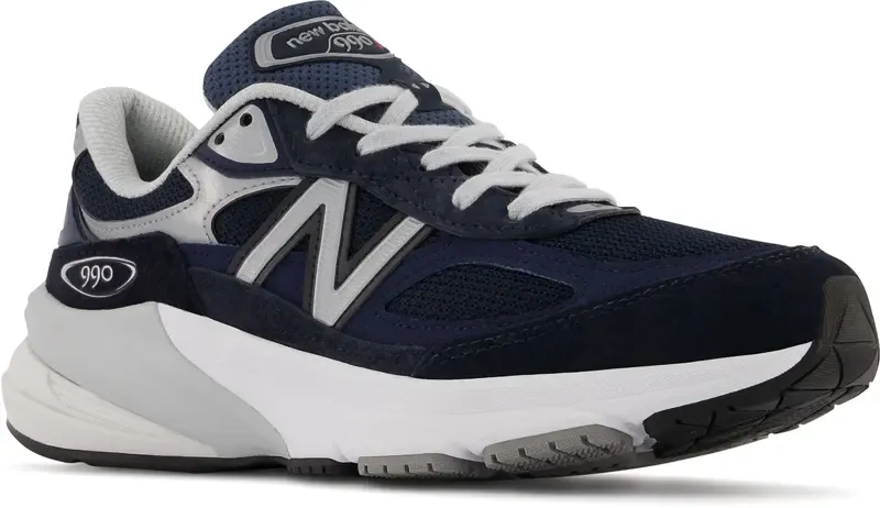 Women's New Balance 990v6  Performance, Comfort & Timeless Style