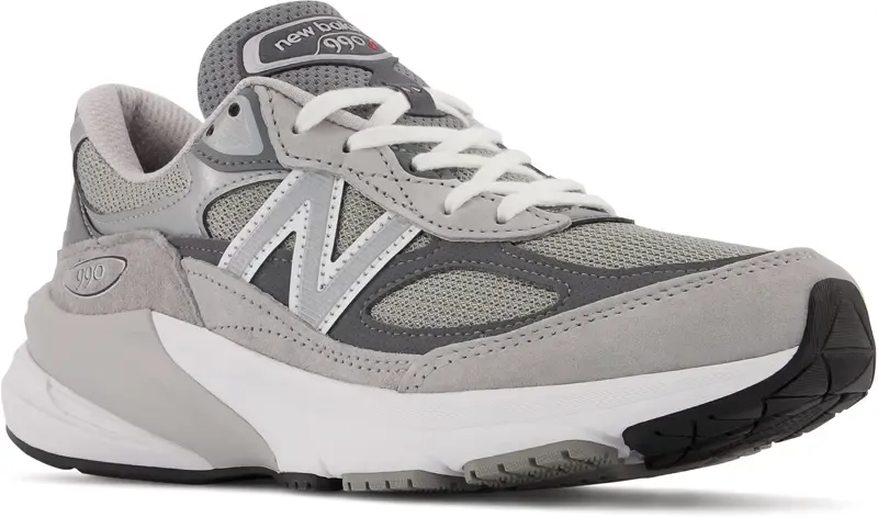 Women's New Balance 990v6  Performance, Comfort & Timeless Style