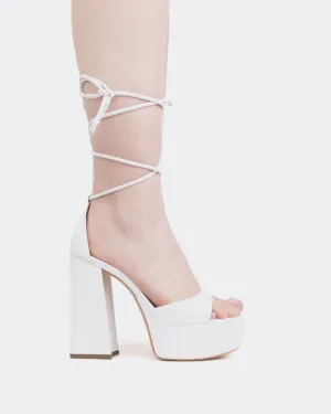 Xenon, White Leather/Cuir Blanc
